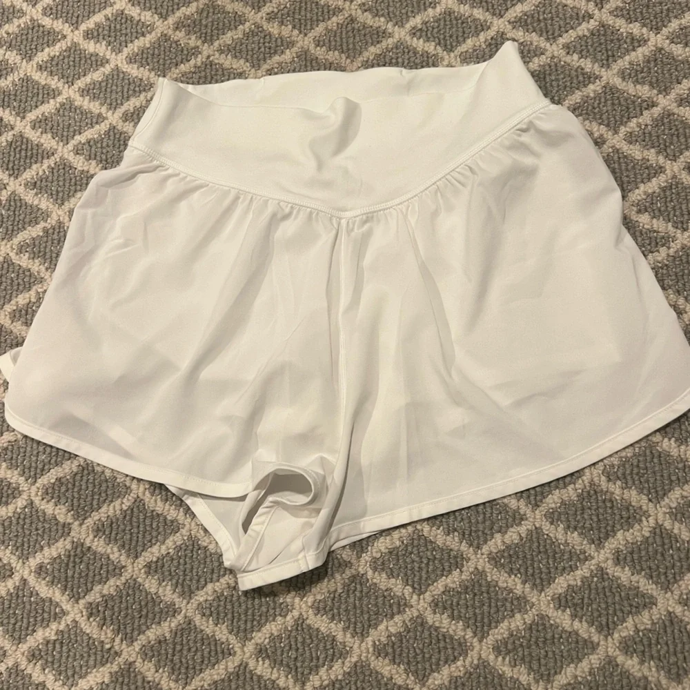 Aerie OFFLINE Nylon Printed Running Short Size Small White Rarely Worn